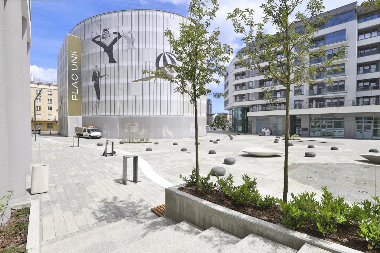 Plac Unii Apartment Gdynia Srodmiescie By Renters Prestige Bagian luar foto